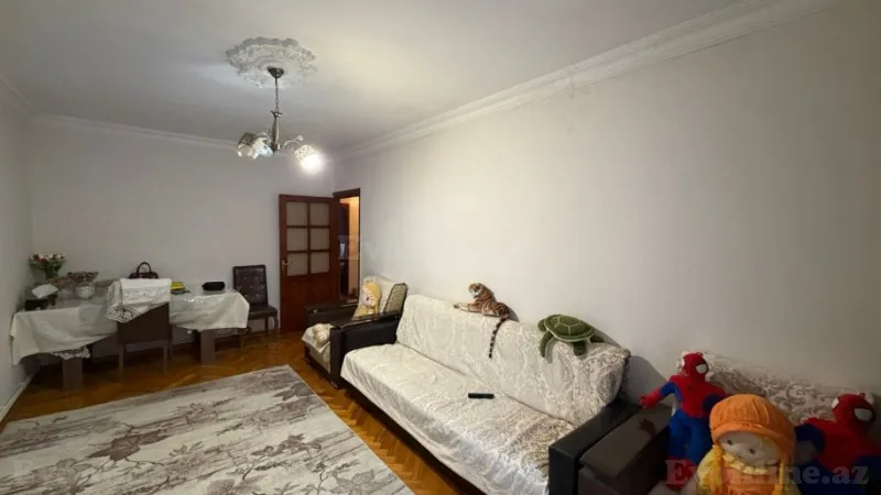 Satılır 3 otaqlı Mənzil Köhnə tikili 80 m² Xalqlar Dostluğu m. - şəkil 5