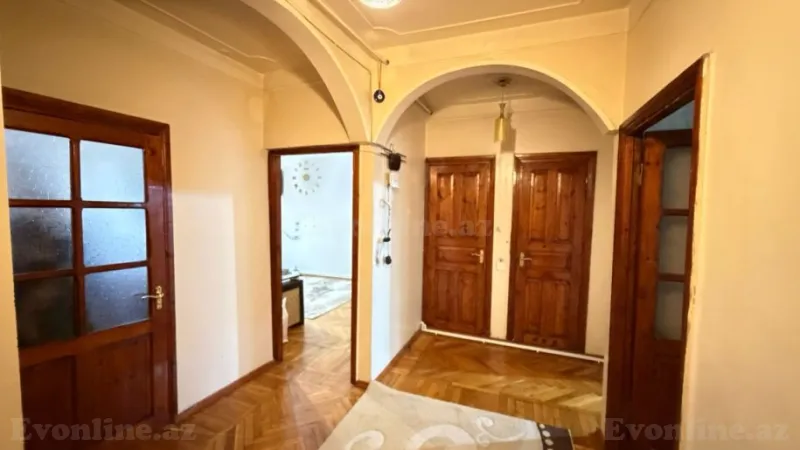 Satılır 3 otaqlı Mənzil Köhnə tikili 80 m² Xalqlar Dostluğu m. - şəkil 14