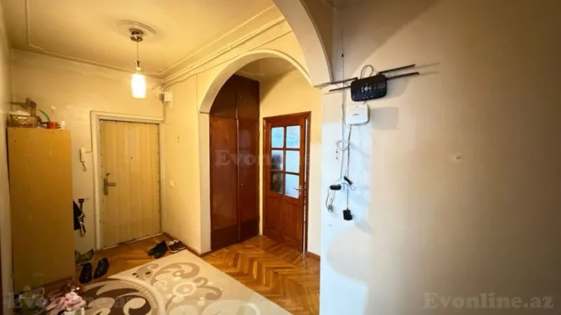 Satılır 3 otaqlı Mənzil Köhnə tikili 80 m² Xalqlar Dostluğu m. - şəkil 15