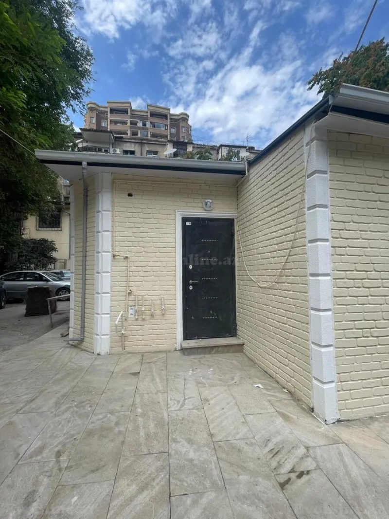 Satılır 2 otaqlı Mənzil Köhnə tikili 30 m² 28 May m. - şəkil 4