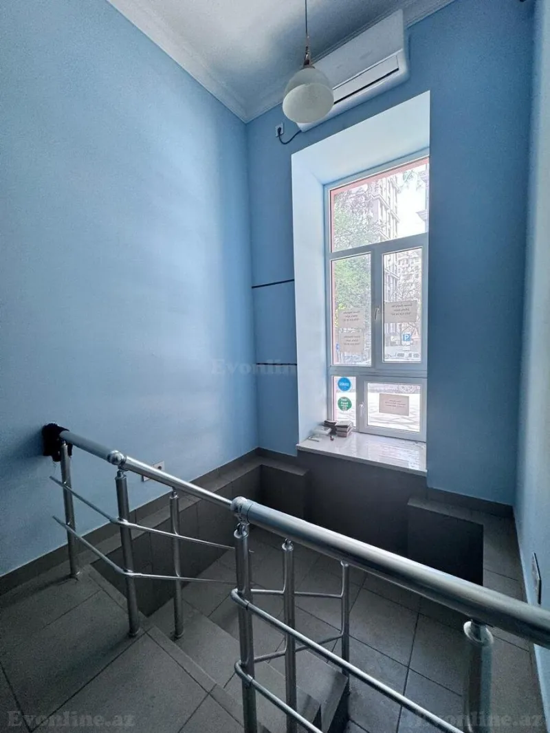 Kirayə verilir Obyekt 440 m² 28 May m. - şəkil 4