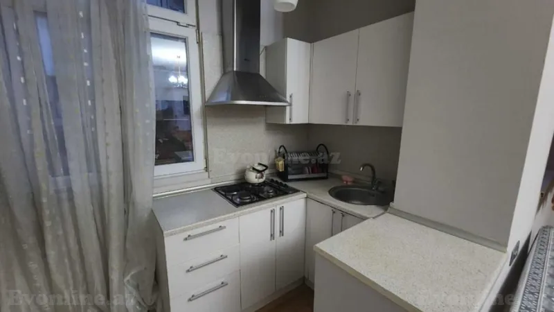Kirayə verilir 2 otaqlı Mənzil Köhnə tikili 50 m² 28 May m. - şəkil 5