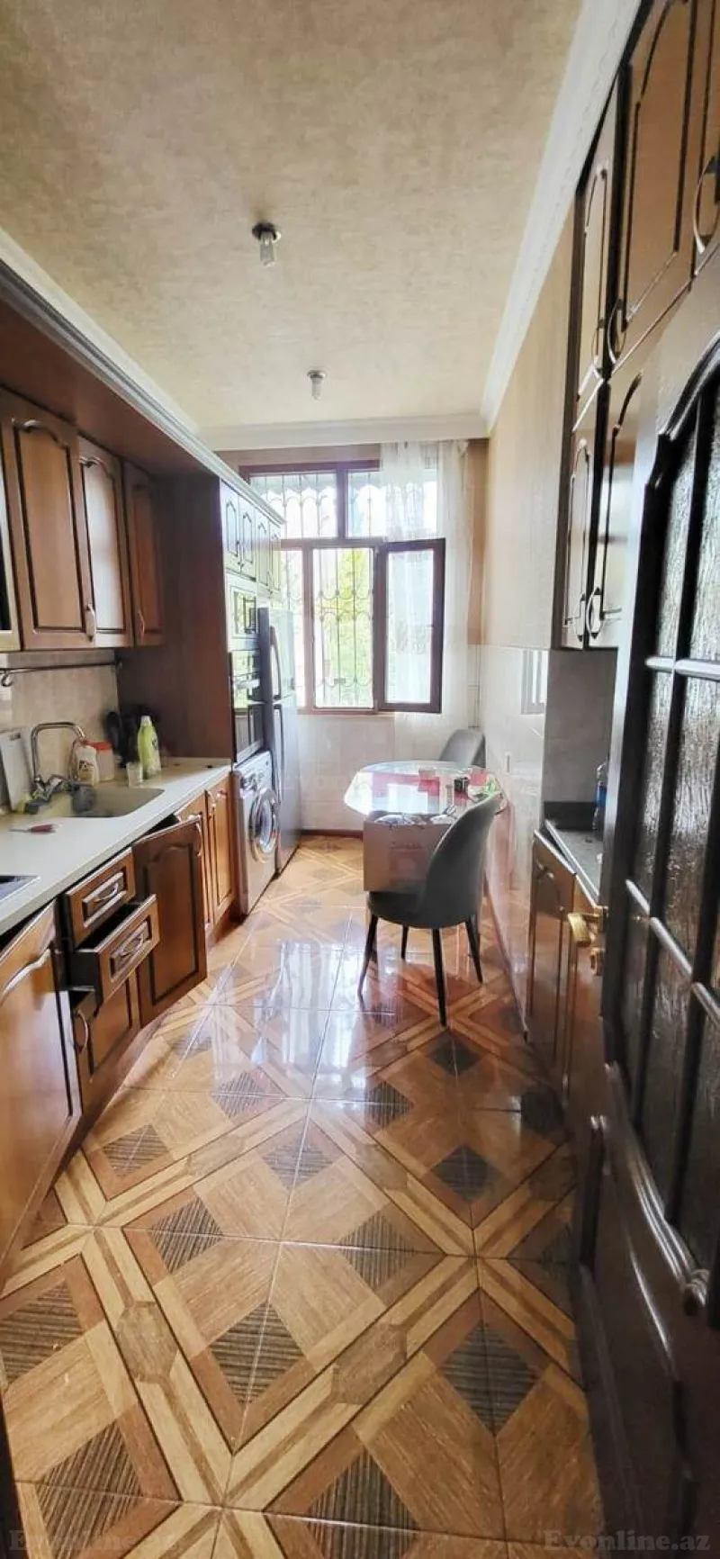 Kirayə verilir 2 otaqlı Mənzil Köhnə tikili 60 m² 28 May m. - şəkil 3