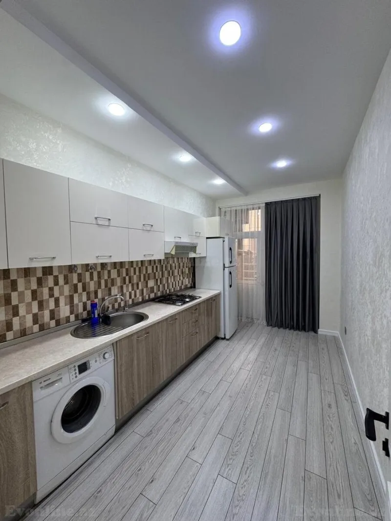 Satılır 3 otaqlı Mənzil Yeni tikili 88 m² Memar Əcəmi m. - şəkil 12