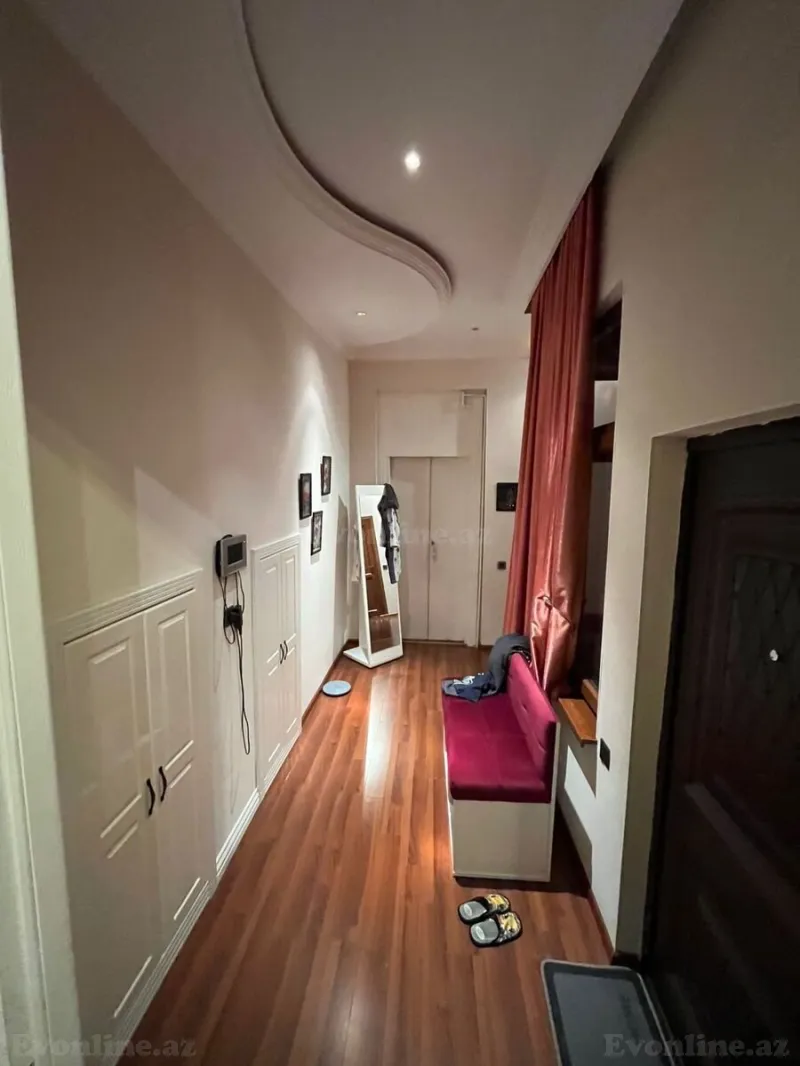 Satılır 6 otaqlı Mənzil Köhnə tikili 250 m² İçərişəhər m. - şəkil 11
