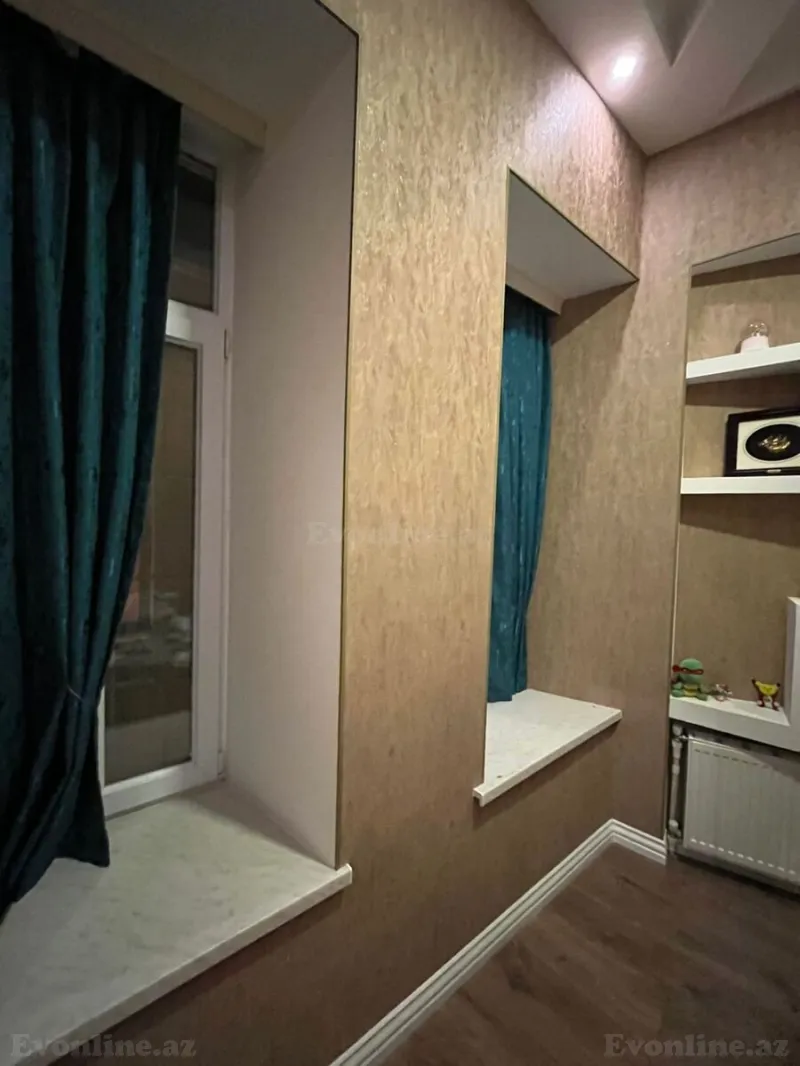 Satılır 6 otaqlı Mənzil Köhnə tikili 250 m² İçərişəhər m. - şəkil 12