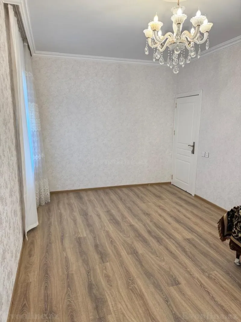 Satılır 2 otaqlı Mənzil Köhnə tikili 50 m² Suraxanı r.