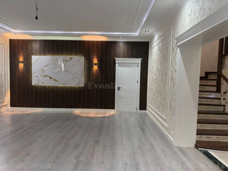 Satılır 6 otaqlı Həyət evi 250 m² Yeni Ramana - şəkil 2
