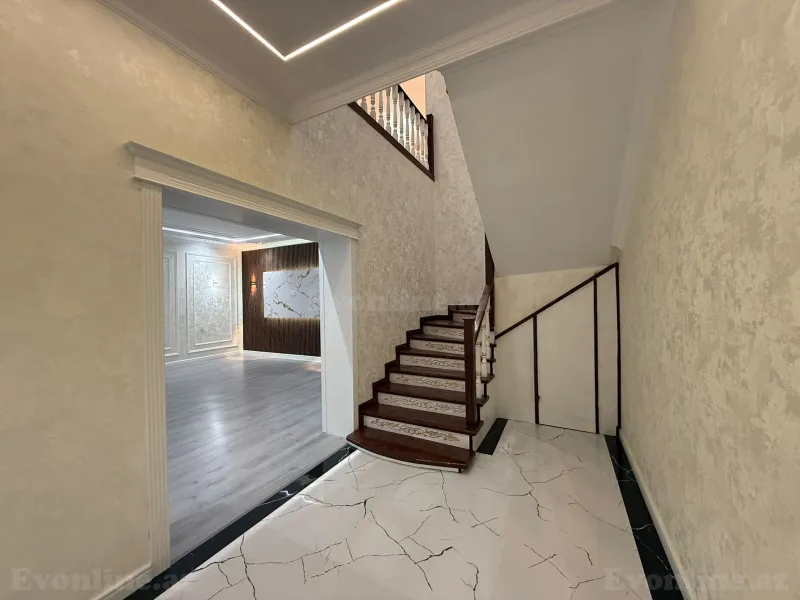 Satılır 6 otaqlı Həyət evi 250 m² Yeni Ramana - şəkil 6