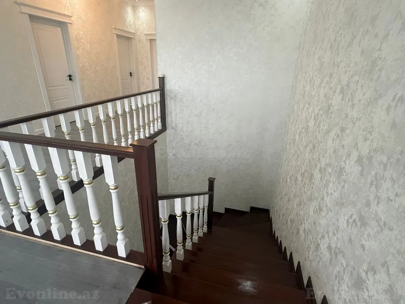 Satılır 6 otaqlı Həyət evi 250 m² Yeni Ramana - şəkil 22