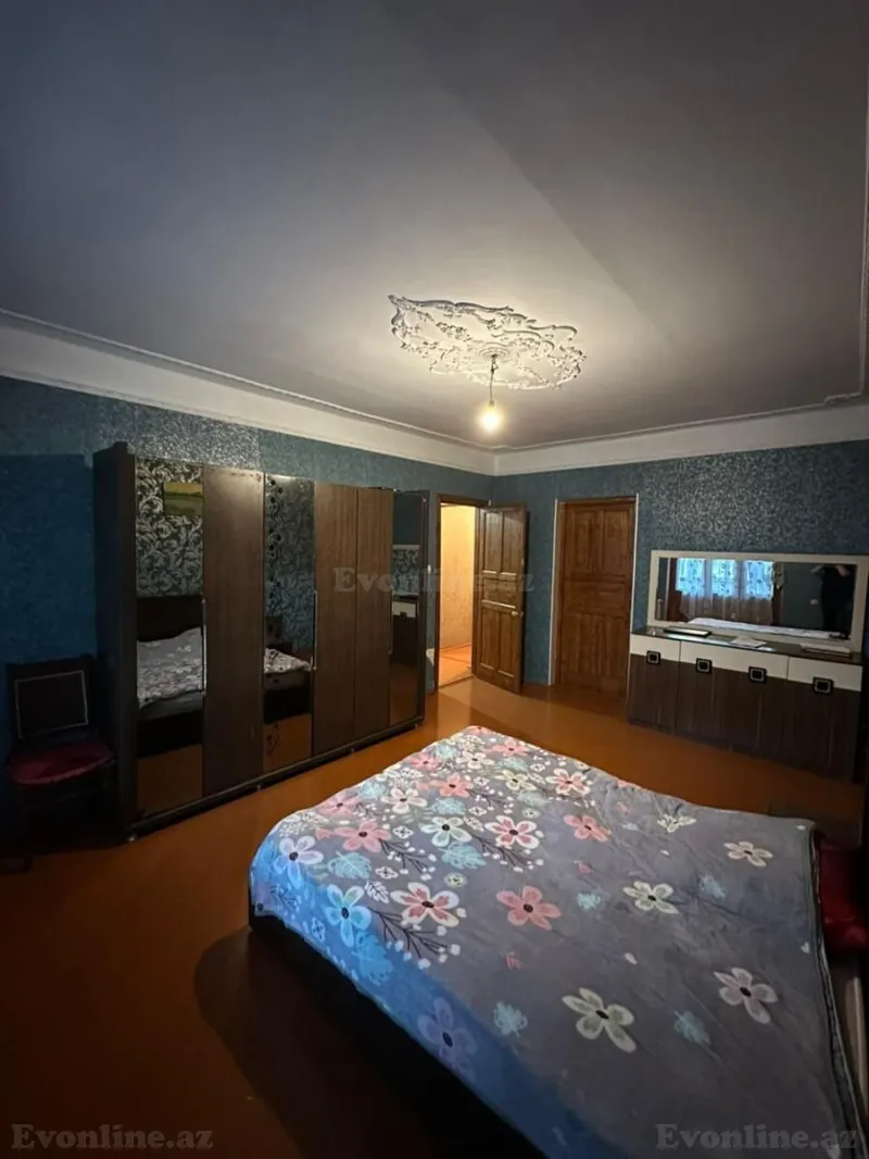Satılır 2 otaqlı Mənzil Köhnə tikili 100 m² Nərimanov r. - şəkil 6