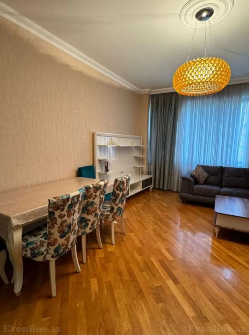 Kirayə verilir 2 otaqlı Mənzil Yeni tikili 100 m² Elmlər Akademiyası m.