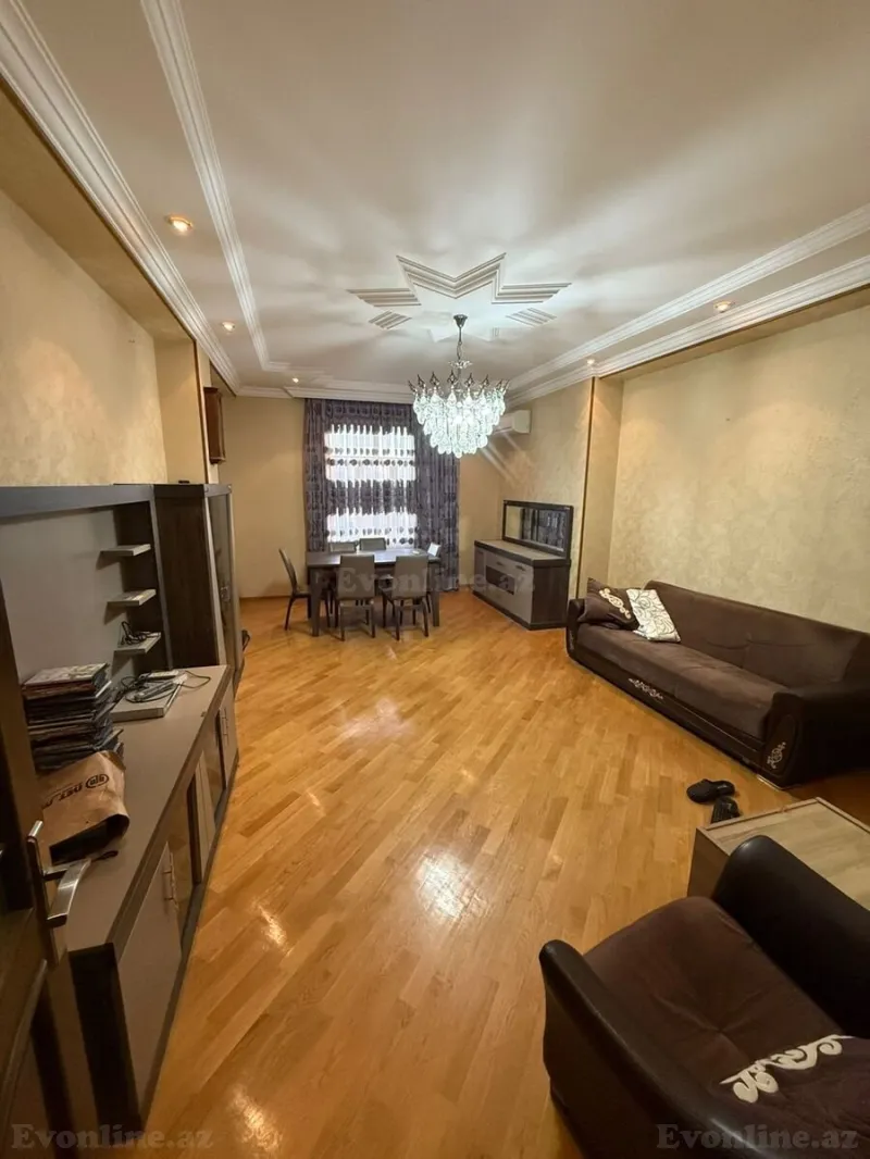 4 otaqlı Mənzil 169 m² Xalqlar Dostluğu m. Satılır