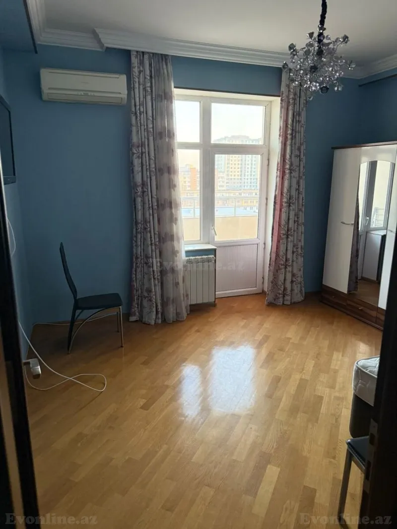 Satılır 4 otaqlı Mənzil Yeni tikili 169 m² Xalqlar Dostluğu m. - şəkil 8