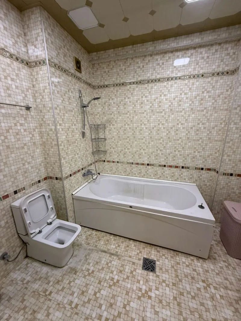 Satılır 4 otaqlı Mənzil Yeni tikili 169 m² Xalqlar Dostluğu m. - şəkil 16