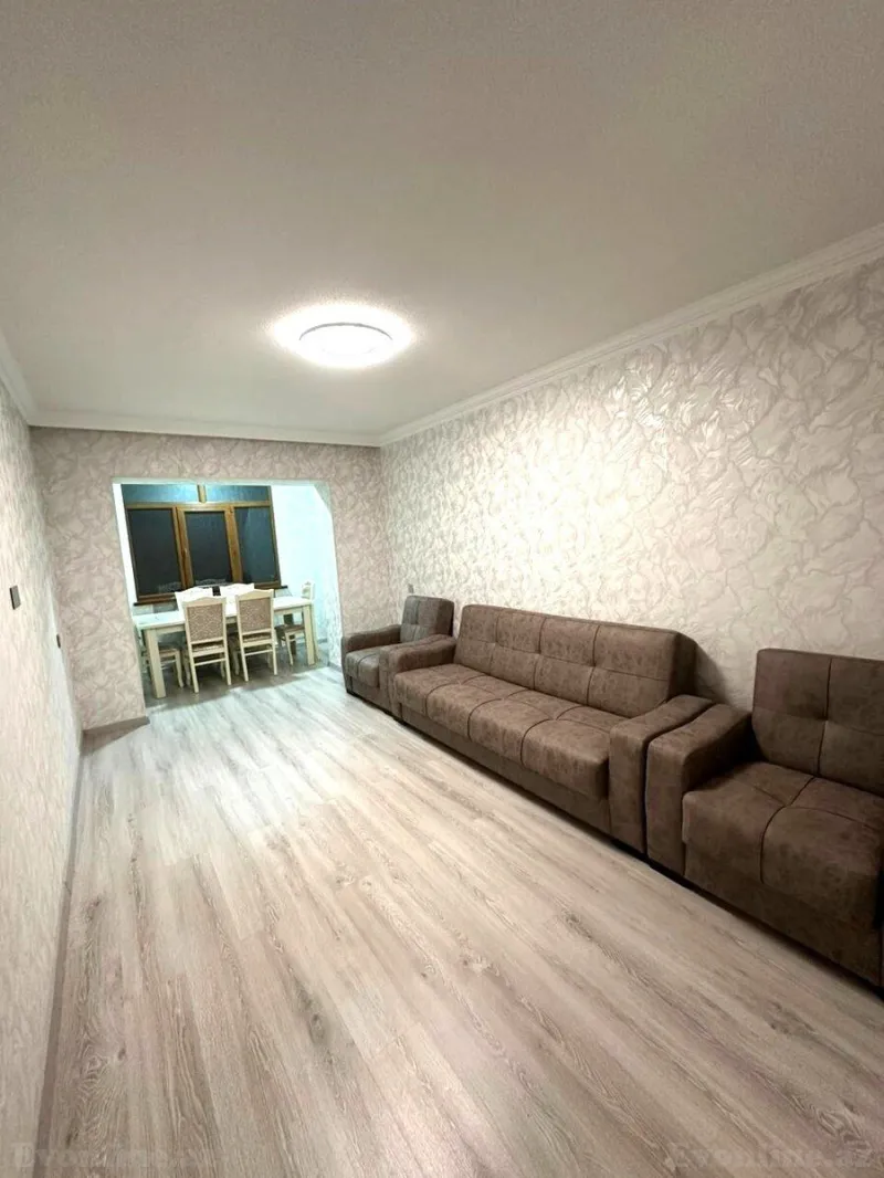 3 otaqlı Mənzil 75 m² Xalqlar Dostluğu m. Kirayə verilir