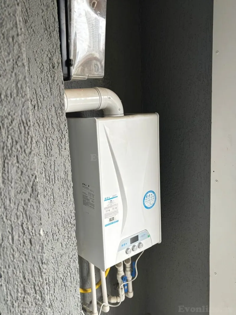 Kirayə verilir 3 otaqlı Mənzil Yeni tikili 80 m² İnşaatçılar m. - şəkil 15