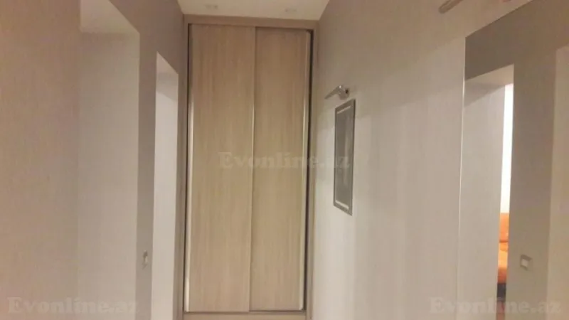 Kirayə verilir 2 otaqlı Mənzil Köhnə tikili 75 m² Sahil m. - şəkil 19