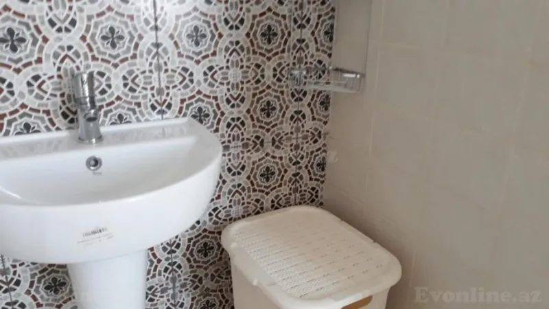 Kirayə verilir 2 otaqlı Mənzil Köhnə tikili 75 m² Sahil m. - şəkil 24