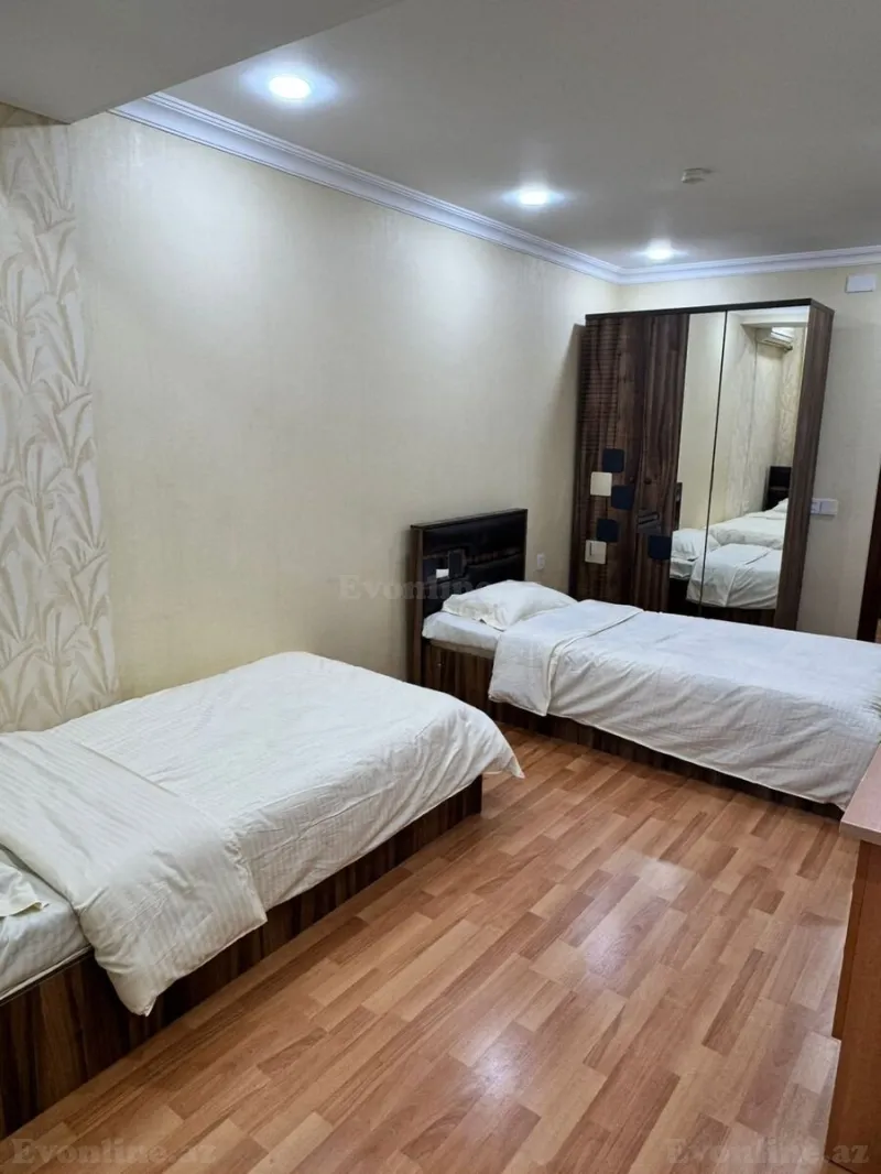 Kirayə verilir 3 otaqlı Mənzil Yeni tikili 100 m² İçərişəhər m. - şəkil 13