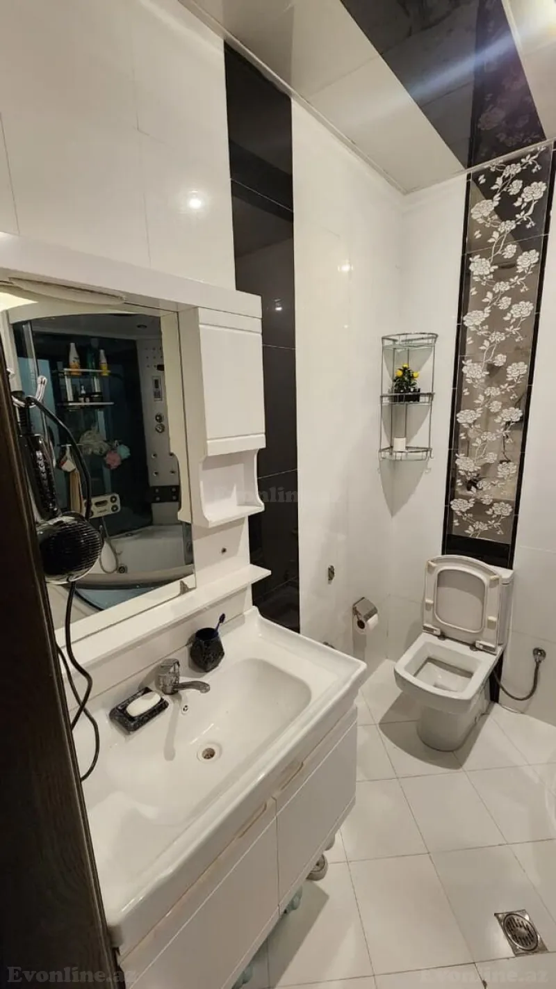 Kirayə verilir 3 otaqlı Mənzil Yeni tikili 140 m² Elmlər Akademiyası m. - şəkil 10
