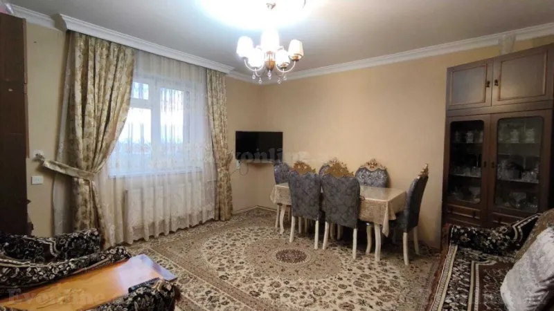 Satılır 4 otaqlı Mənzil Köhnə tikili 100 m² Xətai m. - şəkil 4