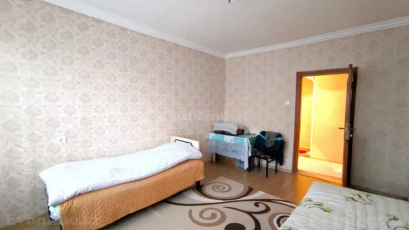 Satılır 4 otaqlı Mənzil Köhnə tikili 100 m² Xətai m. - şəkil 7