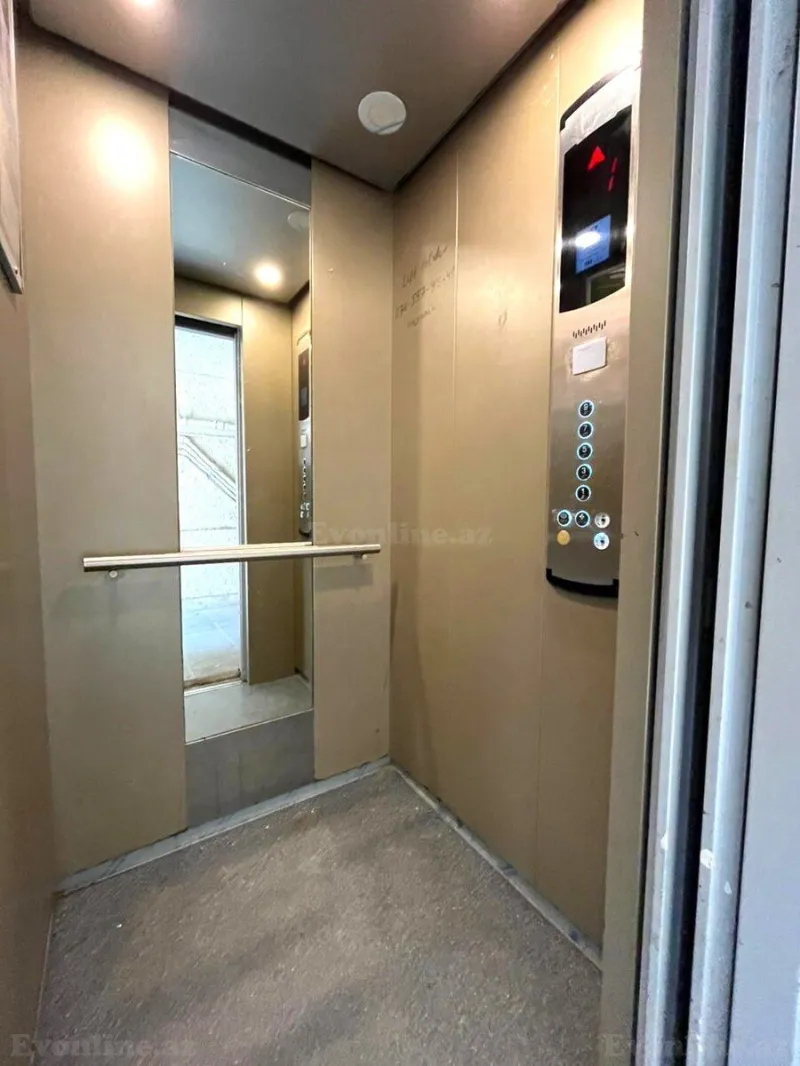 Satılır 2 otaqlı Mənzil Köhnə tikili 65 m² Nəriman Nərimanov m. - şəkil 2