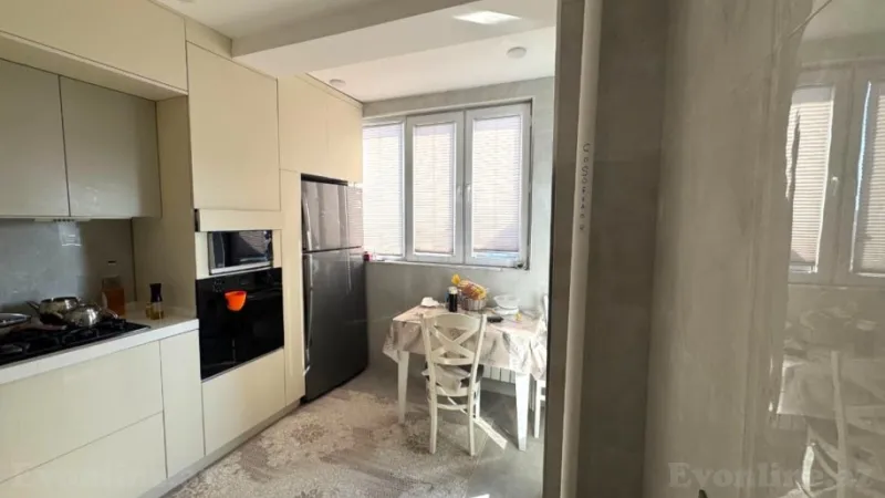 Satılır 2 otaqlı Mənzil Köhnə tikili 65 m² Nəriman Nərimanov m. - şəkil 14