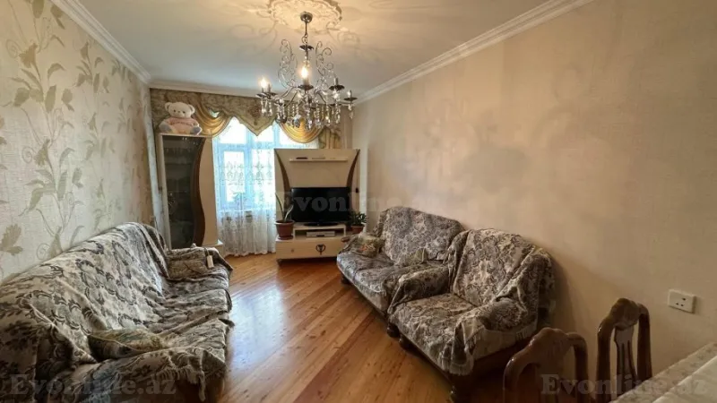 Satılır 3 otaqlı Mənzil Köhnə tikili 80 m² Xətai r. - şəkil 2