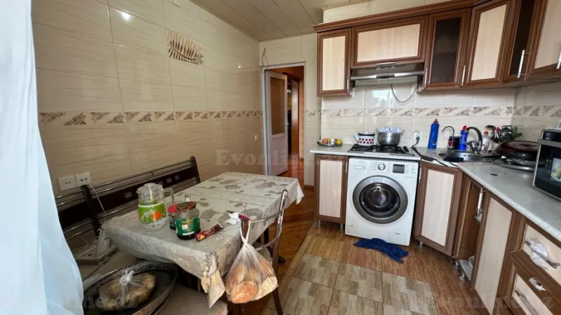 Satılır 3 otaqlı Mənzil Köhnə tikili 80 m² Xətai r. - şəkil 14