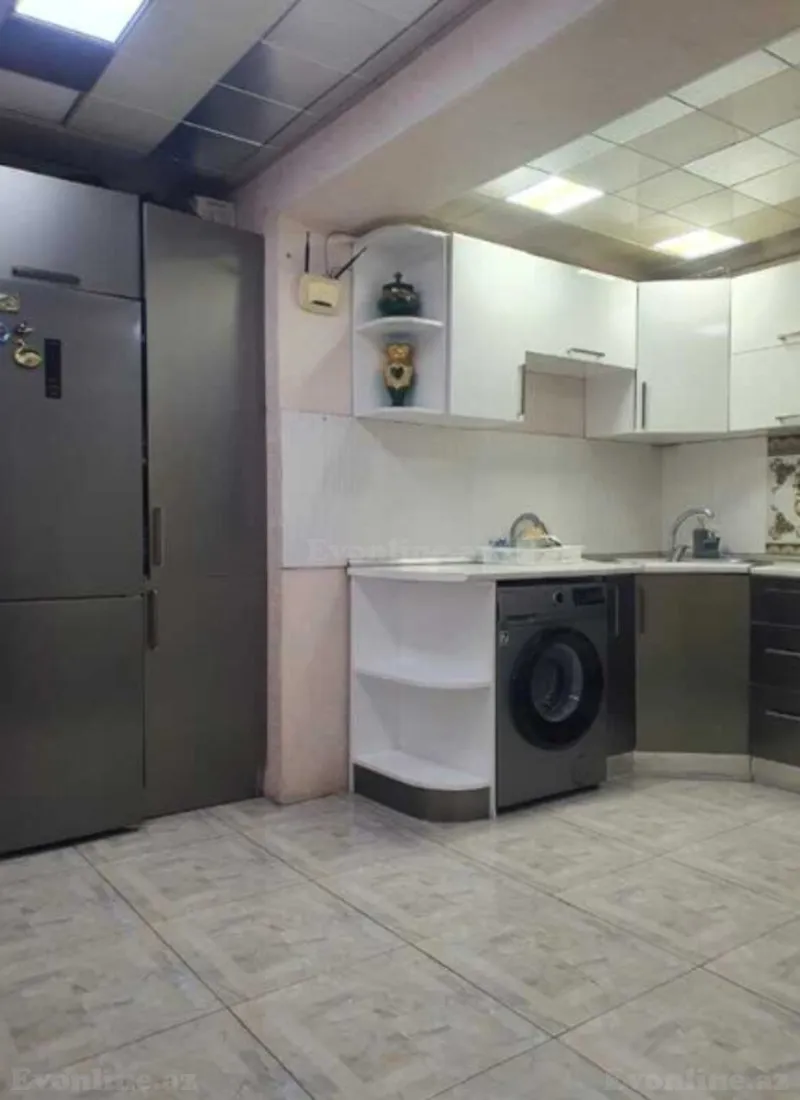 Satılır 3 otaqlı Mənzil Köhnə tikili 70 m² 20 Yanvar m. - şəkil 6