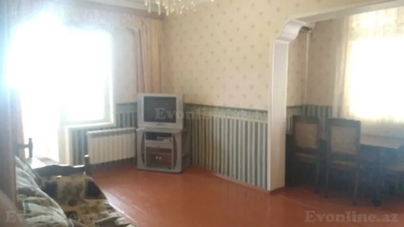 Satılır 2 otaqlı Mənzil Köhnə tikili 50 m² Xalqlar Dostluğu m.