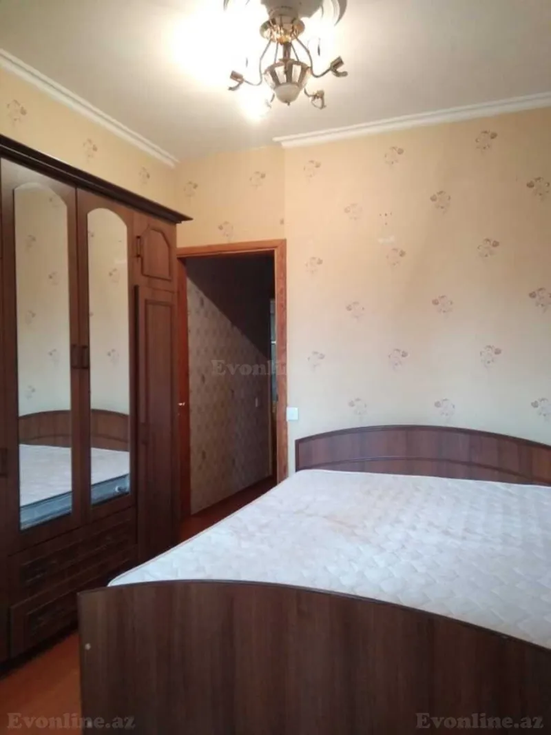 Satılır 2 otaqlı Mənzil Köhnə tikili 50 m² Xalqlar Dostluğu m. - şəkil 4