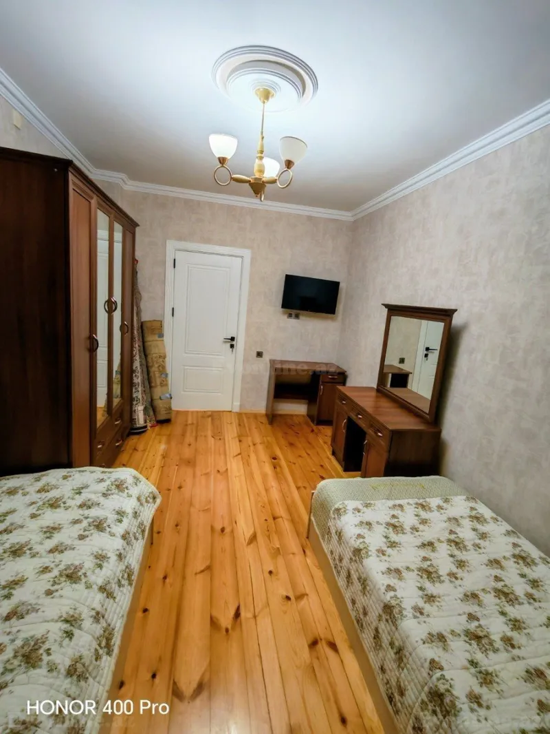Satılır 4 otaqlı Mənzil Köhnə tikili 100 m² Suraxanı r. - şəkil 8