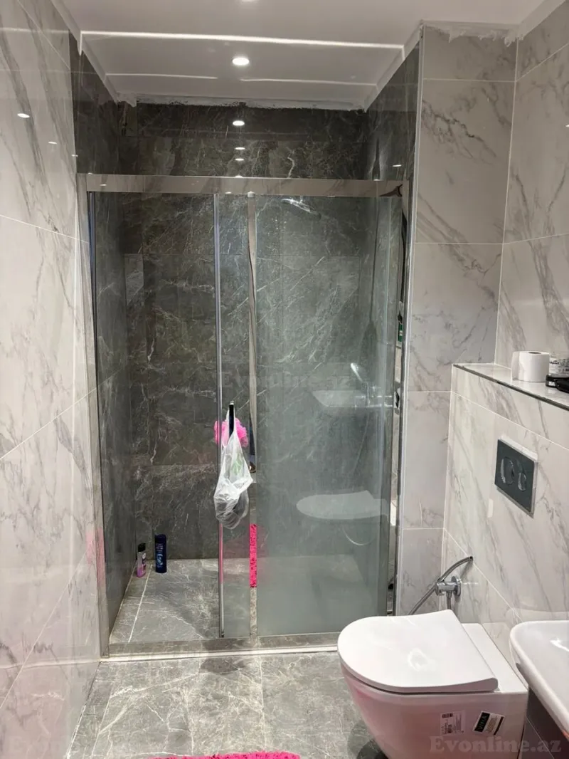 Kirayə verilir 3 otaqlı Mənzil Yeni tikili 74 m² İnşaatçılar m. - şəkil 11