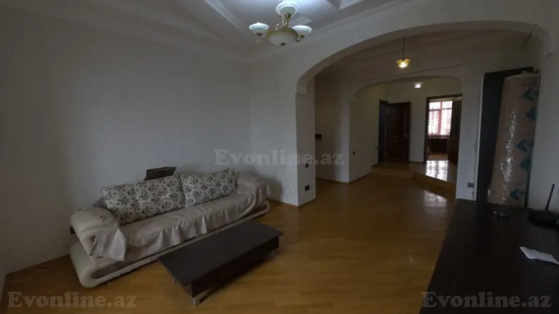 Kirayə verilir 3 otaqlı Mənzil Köhnə tikili 100 m² Sahil m. - şəkil 10