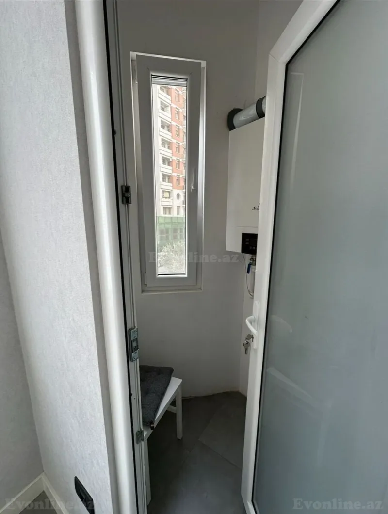 Satılır 3 otaqlı Mənzil Yeni tikili 130 m² 8 Noyabr m. - şəkil 14