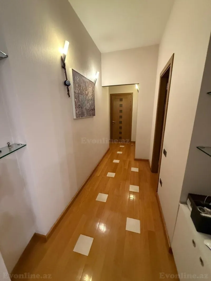 Satılır 4 otaqlı Mənzil Yeni tikili 199 m² 28 May m. - şəkil 7