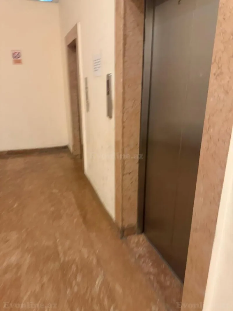 Satılır 4 otaqlı Mənzil Yeni tikili 199 m² 28 May m. - şəkil 8