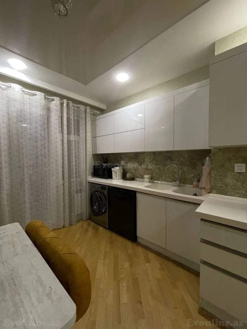 Kirayə verilir 3 otaqlı Mənzil Yeni tikili 140 m² Həzi Aslanov - şəkil 14