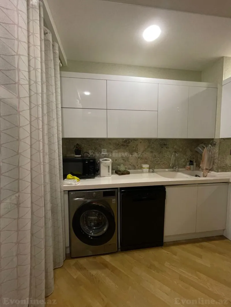 Kirayə verilir 3 otaqlı Mənzil Yeni tikili 140 m² Həzi Aslanov - şəkil 15