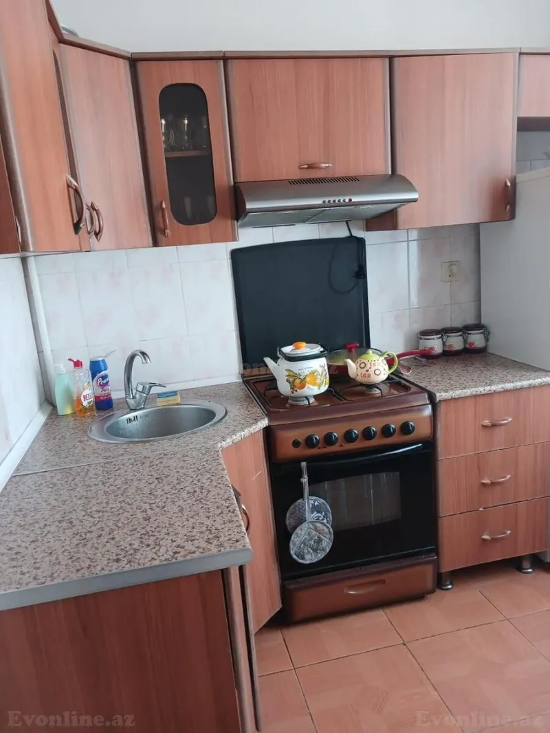 Satılır 2 otaqlı Mənzil Köhnə tikili 60 m² Xətai r. - şəkil 4