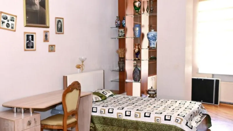 Kirayə verilir 4 otaqlı Mənzil Yeni tikili 210 m² Sahil m. - şəkil 9