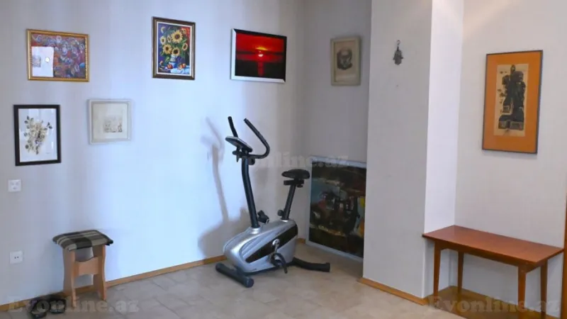 Kirayə verilir 4 otaqlı Mənzil Yeni tikili 210 m² Sahil m. - şəkil 14