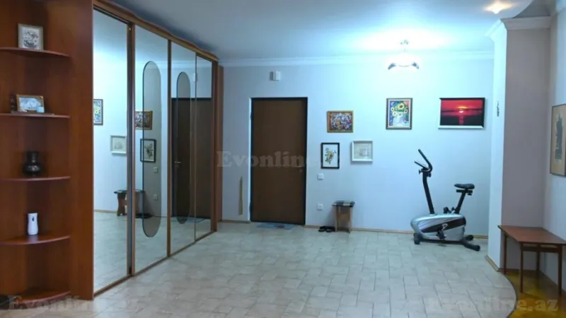Kirayə verilir 4 otaqlı Mənzil Yeni tikili 210 m² Sahil m. - şəkil 15