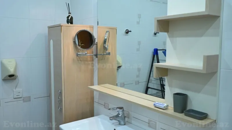Kirayə verilir 4 otaqlı Mənzil Yeni tikili 210 m² Sahil m. - şəkil 19
