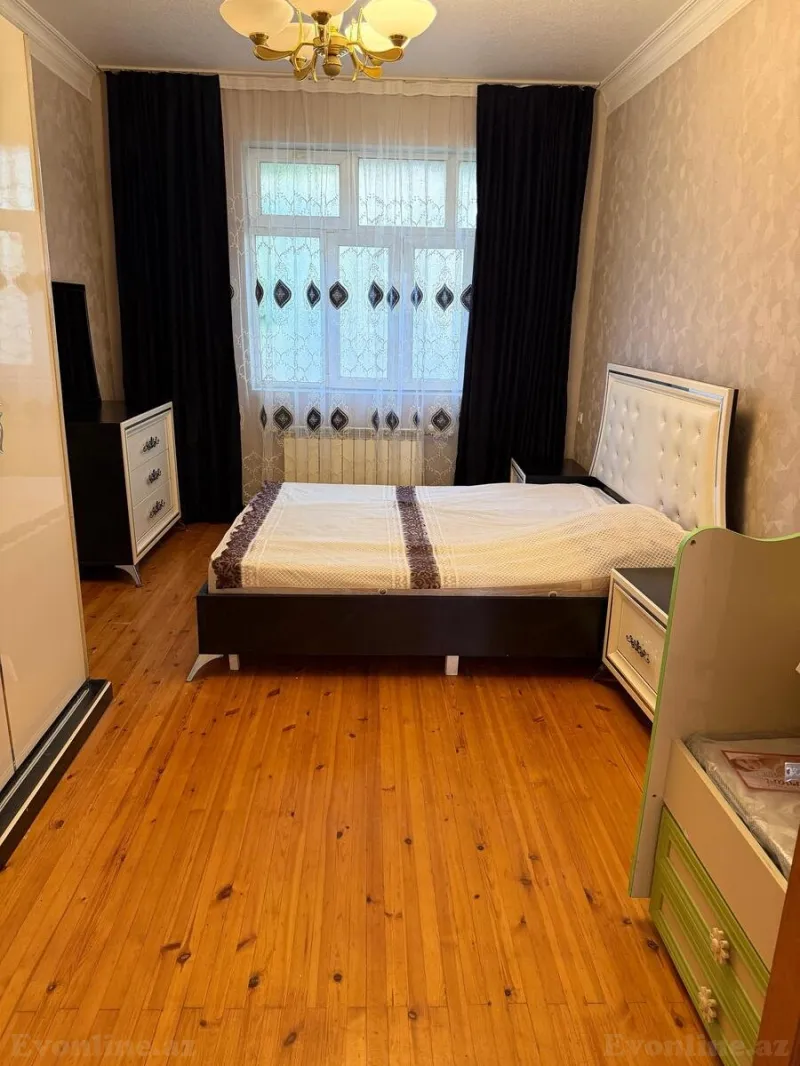 2 otaqlı Mənzil 55 m² 4-cü mikrorayon Kirayə verilir