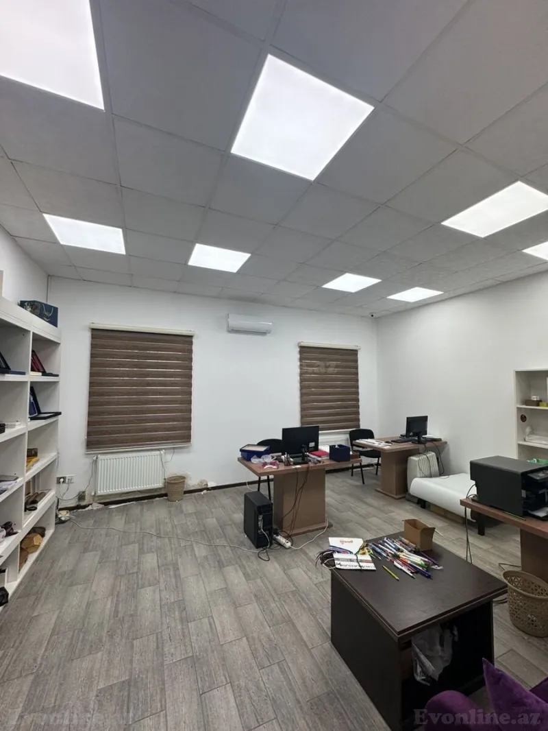 Satılır Obyekt 1250 m² Memar Əcəmi m.