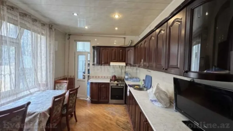 Satılır 4 otaqlı Mənzil Yeni tikili 175 m² Nərimanov r. - şəkil 5